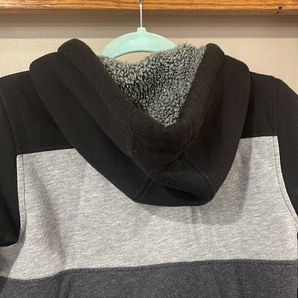 Boys Wonder Nation Grey and Black Zip-up Hoodie - Picture 9 of 11